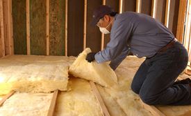 Batt insulation installation in Nashville